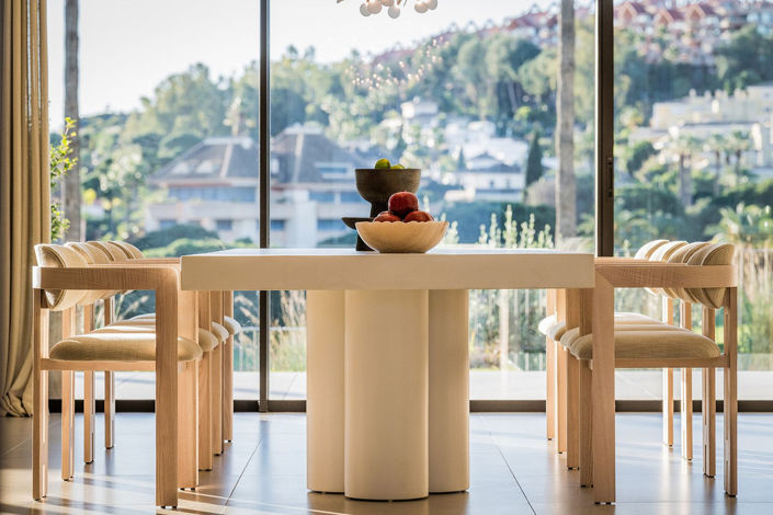 Image No.12-4 Bed Property for sale