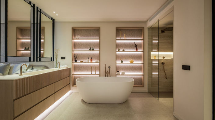 Image No.5-4 Bed Property for sale