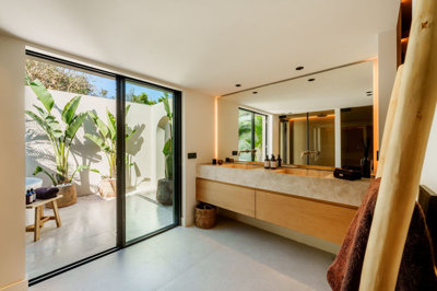 11-20939a0134ad724a8cb2a801094d15a4