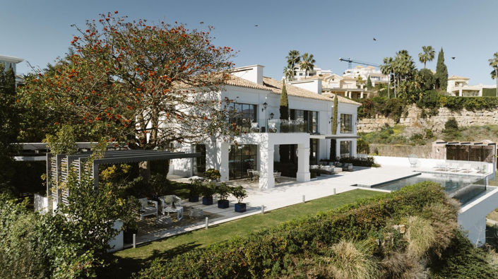 Image No.25-6 Bed Property for sale