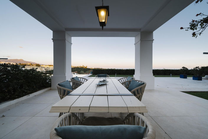 Image No.32-6 Bed Property for sale