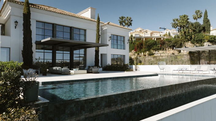 Image No.35-6 Bed Property for sale