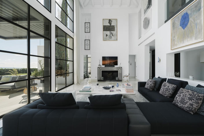 Image No.41-6 Bed Property for sale