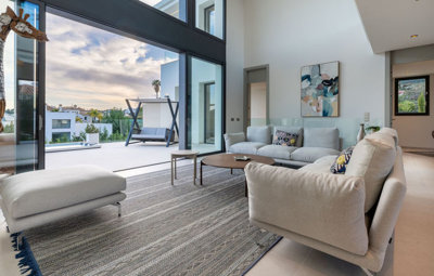 11-20939a0134ad724a8cb2a801094d15a4