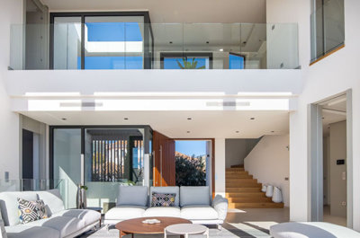 7-aa4cc561180b369757c0bb4af9886cd3