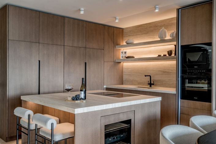 Image No.16-4 Bed Property for sale