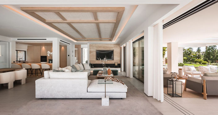 Image No.23-5 Bed Property for sale