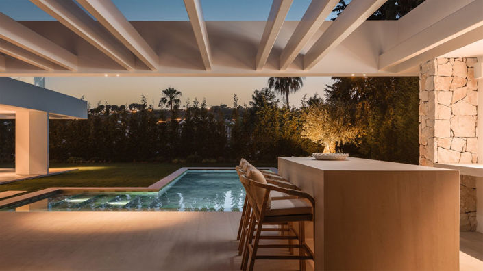 Image No.30-5 Bed Property for sale