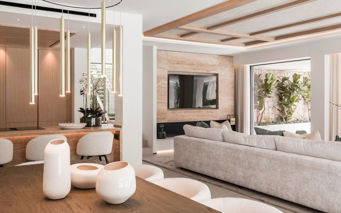 Image No.39-5 Bed Property for sale