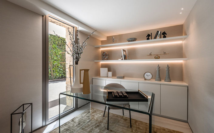 Image No.9-5 Bed Property for sale