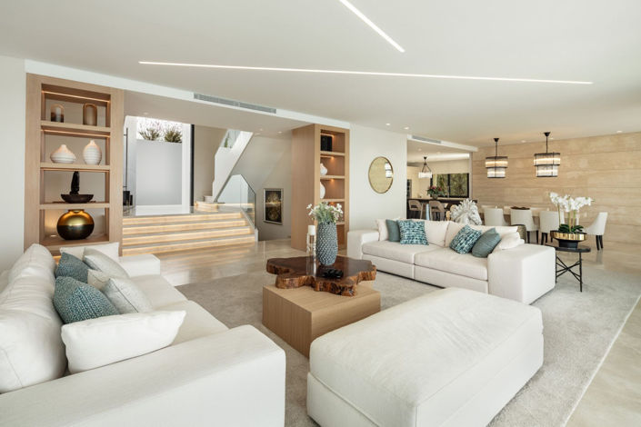 Image No.6-7 Bed Property for sale