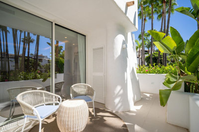 9-467d0cee5b725f3ef65f102a0c2e69c0