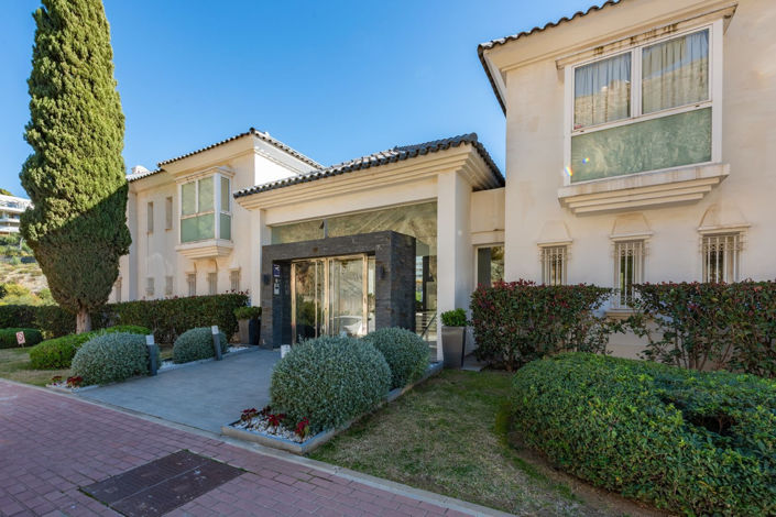 Image No.5-2 Bed Property for sale