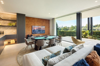 12-53013098fcab6c38b1379cd33298e050