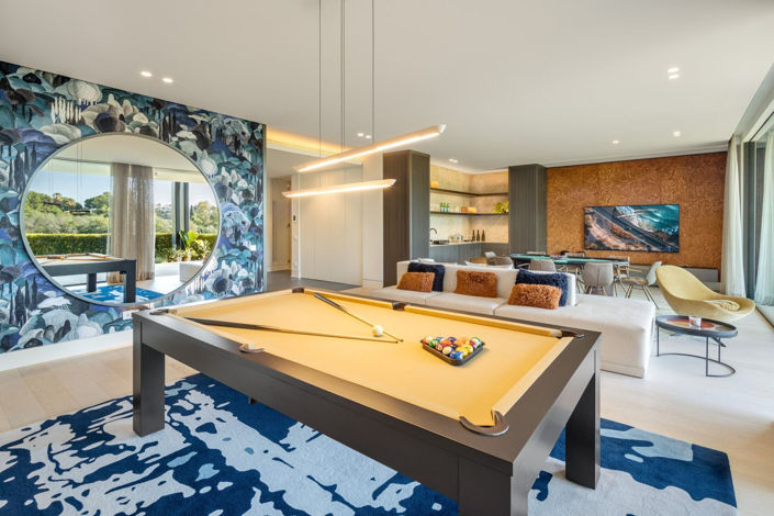 Image No.37-6 Bed Property for sale