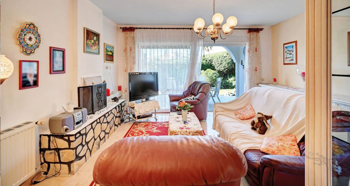 Image No.5-3 Bed Property for sale