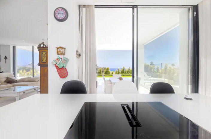 Image No.14-4 Bed Property for sale