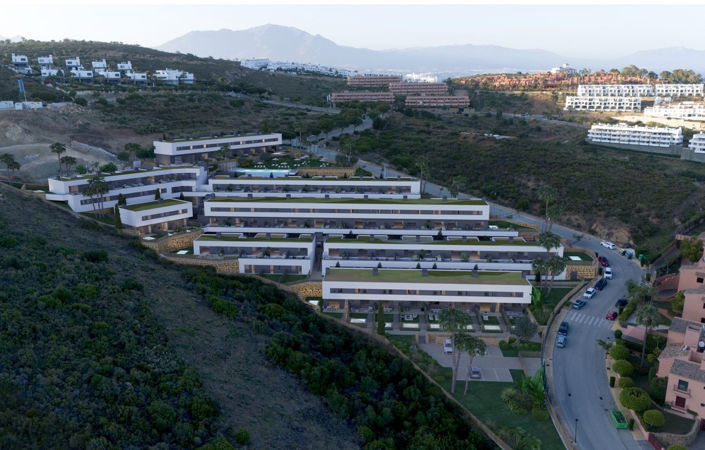 Image No.5-3 Bed Property for sale