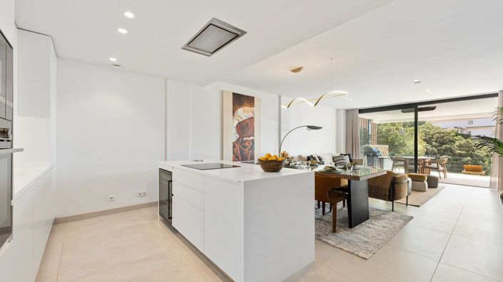 Image No.25-3 Bed Property for sale