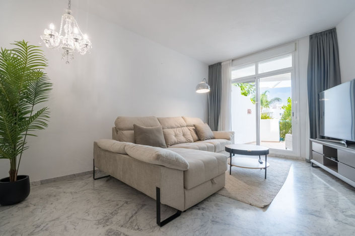 Image No.8-2 Bed Property for sale