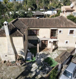 Propriété de 6 chambres à vendre à Nueva Andalucia