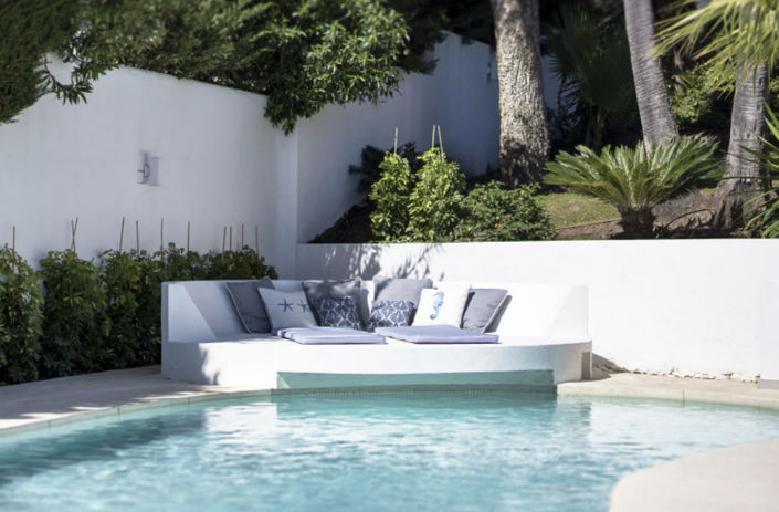 Image No.11-5 Bed Property for sale