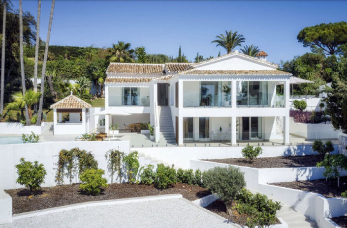 Image No.3-5 Bed Property for sale