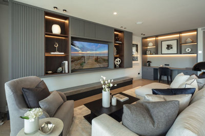 8-e64a9055bba3e77ac8aca3b893cdf826