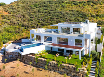 12-53013098fcab6c38b1379cd33298e050