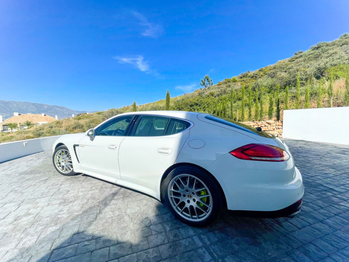 Image No.52-5 Bed Property for sale