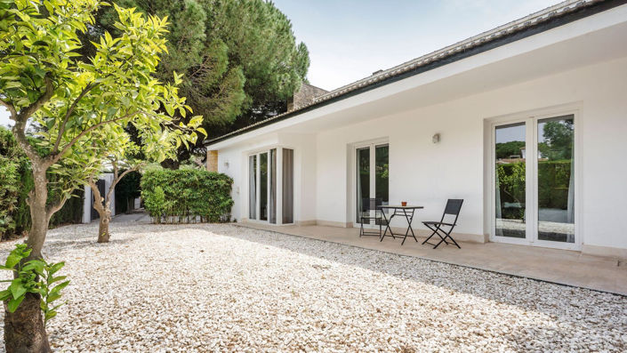 Image No.29-7 Bed Property for sale