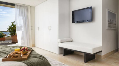 12-53013098fcab6c38b1379cd33298e050