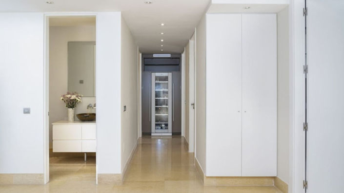 Image No.22-4 Bed Property for sale