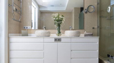 8-e64a9055bba3e77ac8aca3b893cdf826