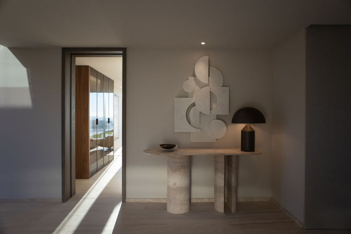 Image No.13-6 Bed Property for sale