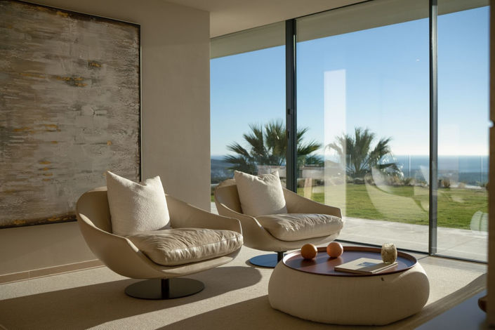 Image No.31-6 Bed Property for sale