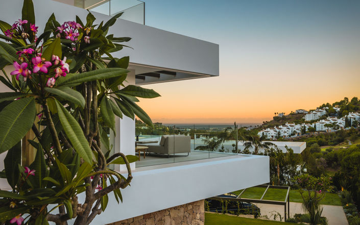 Image No.29-6 Bed Property for sale