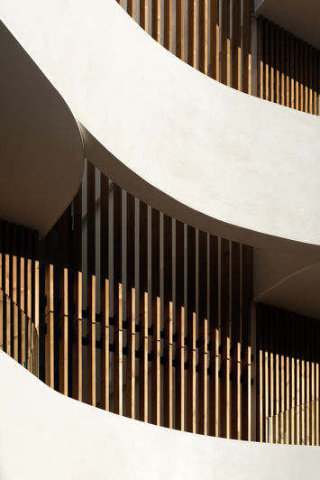 Image No.10-3 Bed Property for sale