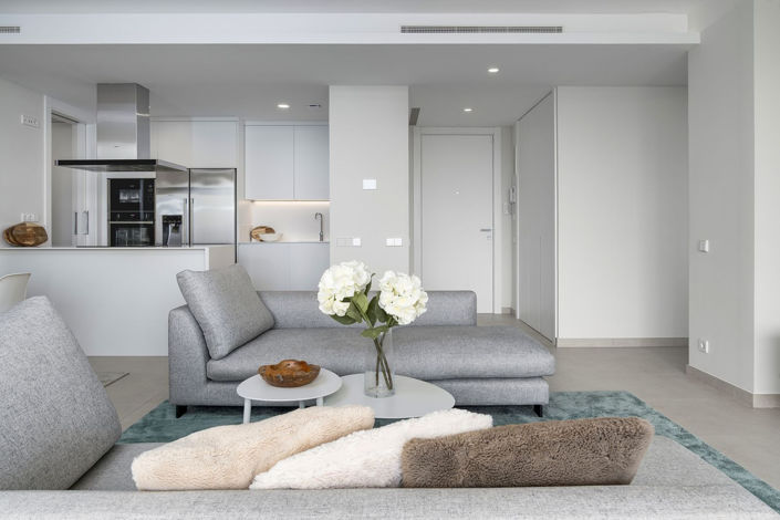 Image No.11-2 Bed Property for sale