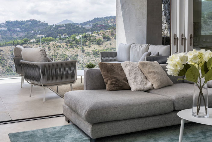 Image No.17-2 Bed Property for sale