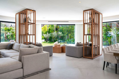 8-e64a9055bba3e77ac8aca3b893cdf826