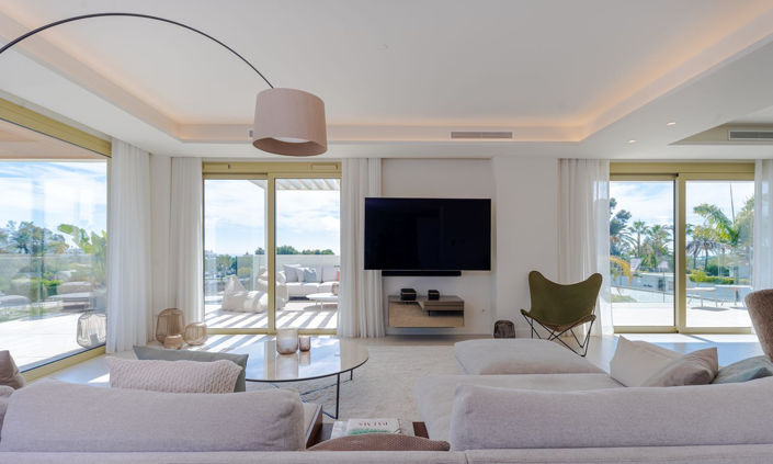 Image No.23-4 Bed Property for sale