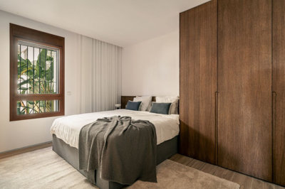 13-5fd73dea700db77384c091ca9818b1a9