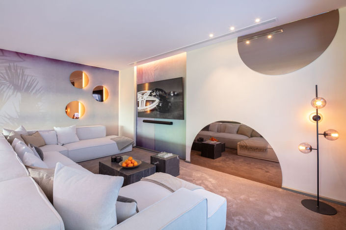 Image No.39-6 Bed Property for sale