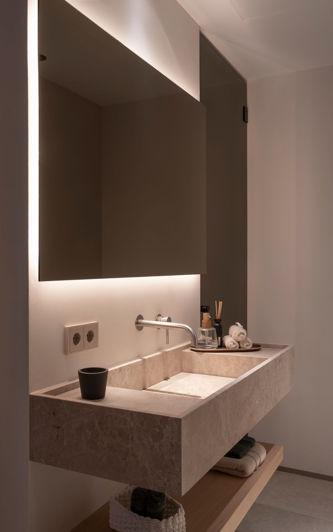 Image No.13-3 Bed Property for sale