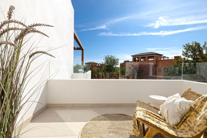 Image No.16-3 Bed Property for sale