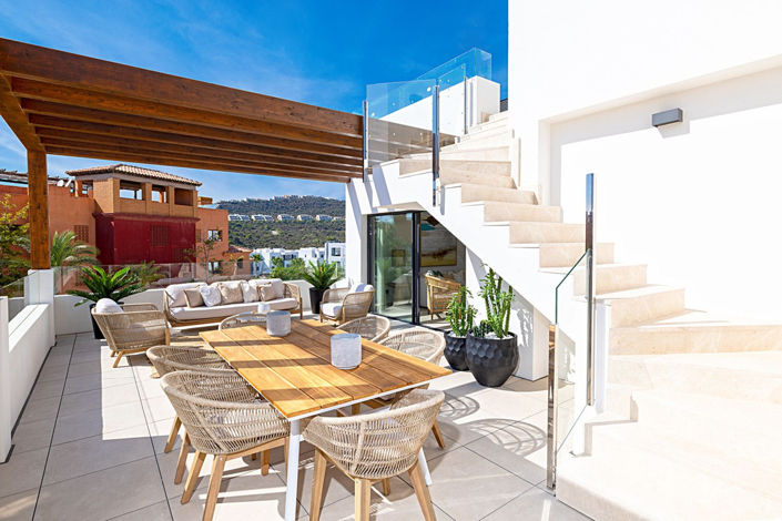 Image No.4-3 Bed Property for sale