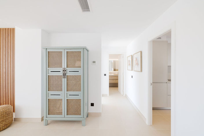 Image No.9-3 Bed Property for sale