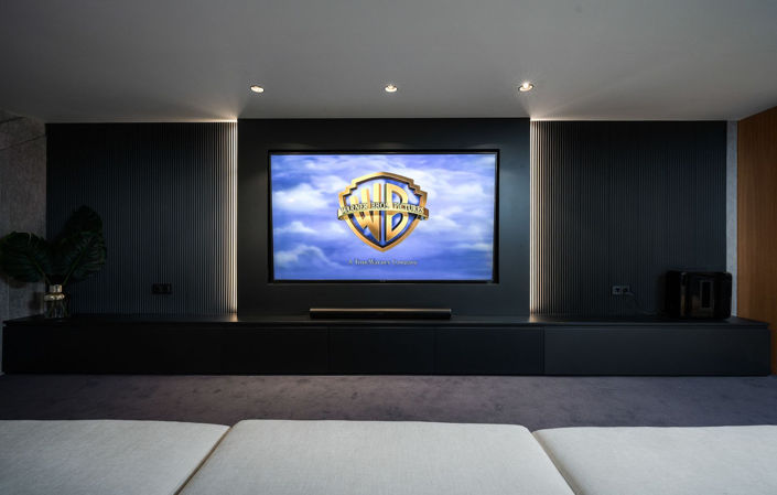 Image No.50-3 Bed Property for sale