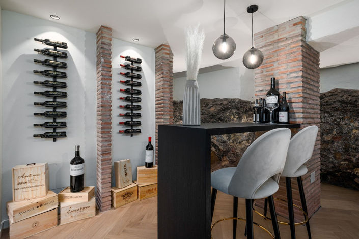 Image No.53-3 Bed Property for sale